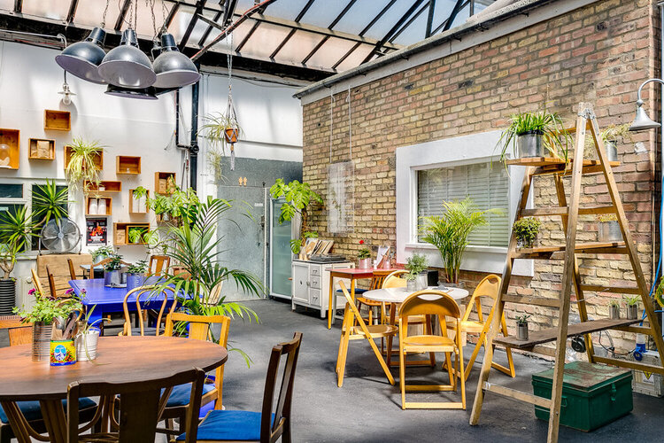 unofficespace's tweet photo. Check out the many super cool workspaces you can choose from. Act now and discover the hidden gems that could be right for you. https://t.co/kJPDbFMBwT
#coworking #OfficeVibes #workthere #workingfromhome #workspace #UKwork #startups https://t.co/FsNGFTz3AG