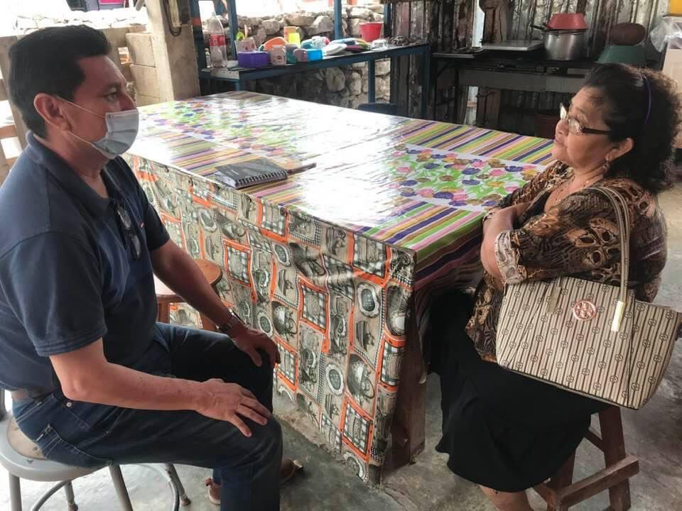 FreddyJDG's tweet photo. Cuando hablo con las mujeres de nuestra Ciudad Umán me transmiten la seguridad de seguir de frente, por ellas y por todos los umanenses vale la pena seguir construyendo https://t.co/wW6Ylr9rrq