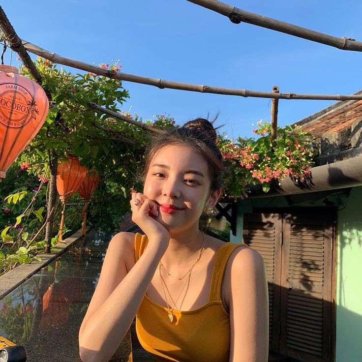 hai saya jopey, saya newbie

mutualan? rt or like
fambest? dm 

#roleplayeraccount #roleplayerindonesia #roleplayerkpop #mutualan