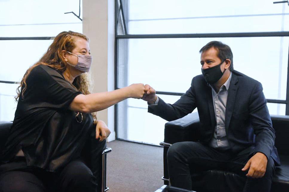 Con mucho orgullo asumí como presidente del <a href="/PJCiudad/">PJ Ciudad</a>. ✌🏻❤️ 

Con <a href="/mariarosamuinos/">María Rosa Muiños</a> queremos un partido unido, que se ponga al frente de la oposición a las políticas neoliberales de Larreta y construya la propuesta del próximo gobierno de la Ciudad.

#PJCABA