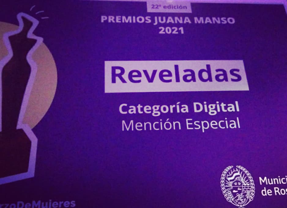 reveladasweb's tweet photo. #JuanaManso2021
Agradecemos la mención especial otorgada a #Reveladas:
"Por una amplísima cobertura de un año de pandemia, contribuyendo a la reflexión con perspectiva feminista de la situación laboral de mujeres y disidencias, la múltiple carga doméstica y de teletrabajo(...)" https://t.co/p1QVR966Zy