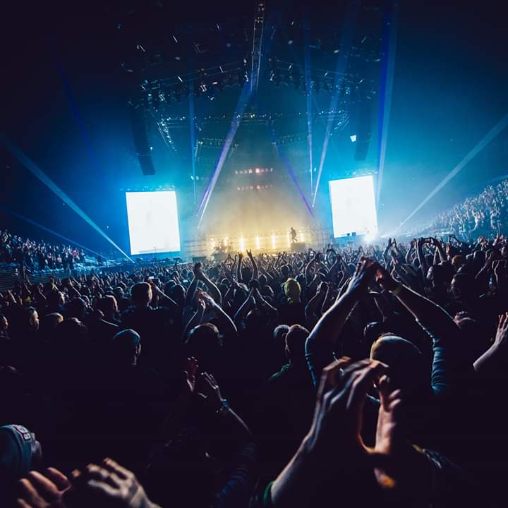 "You're not alone, okay?"

- Tyler Joseph