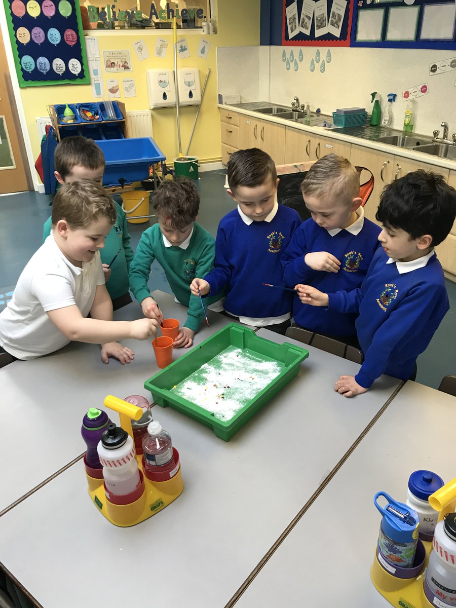 RNAFletcher's tweet photo. We have loved doing lots of exciting experiments this week for ‘National Science Week’ https://t.co/VR9GxTNj4k