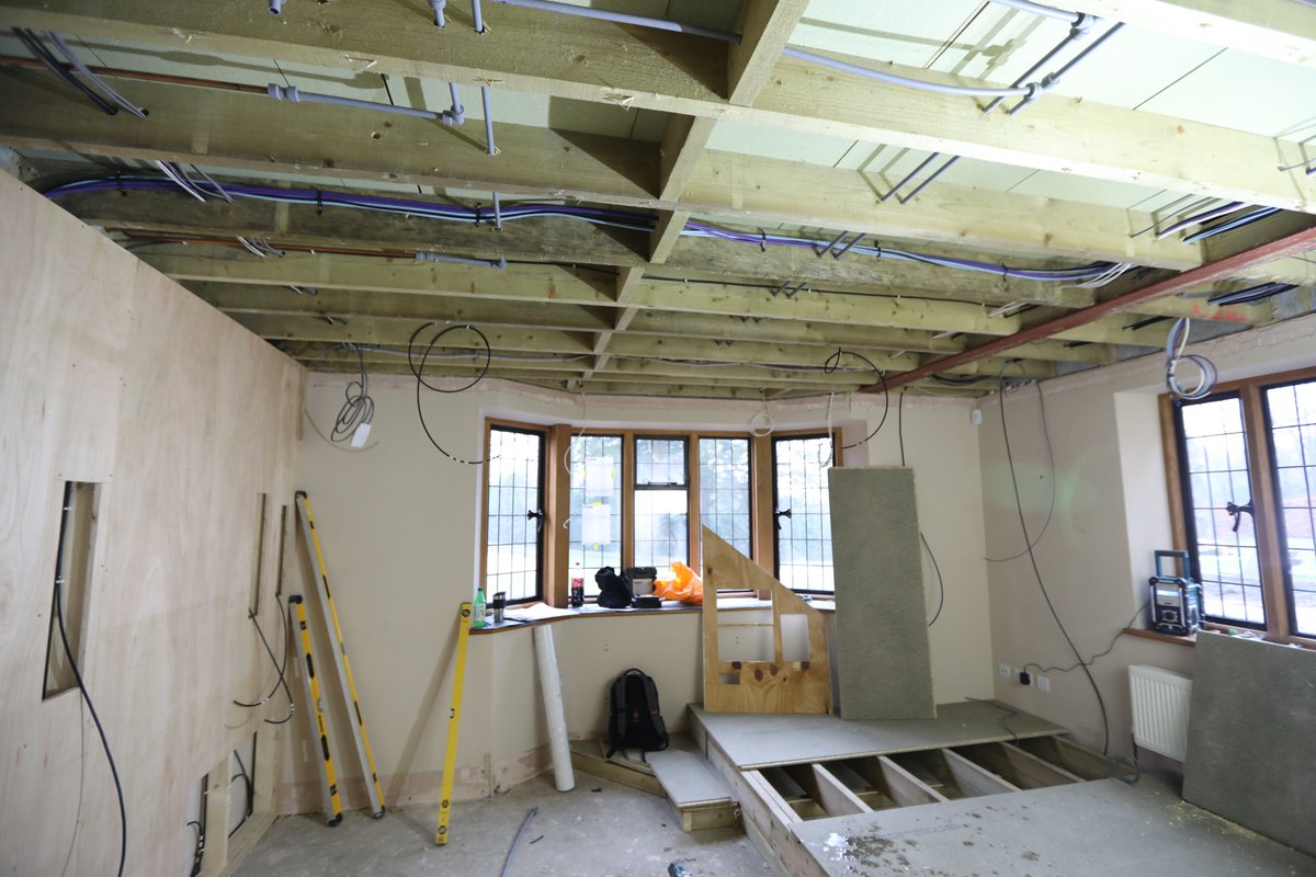 Surrey AV Solutions tweet media