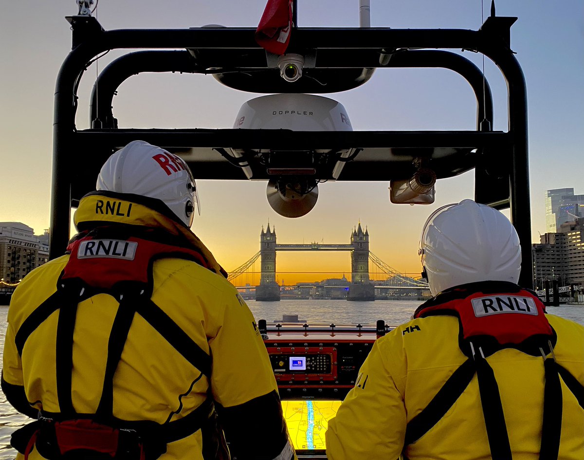 RNLI tweet media