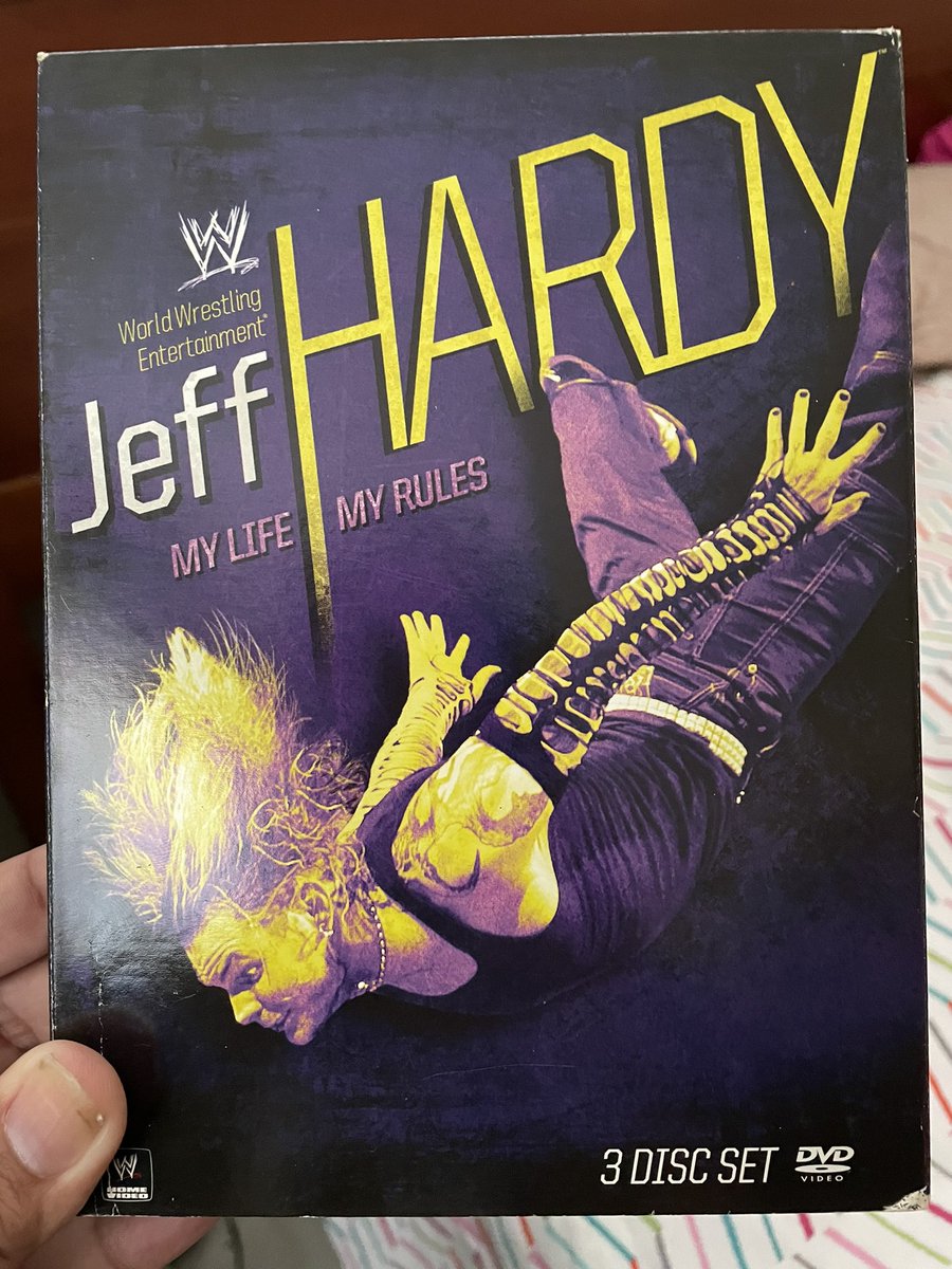 I don’t have much Jeff Hardy merch but I’m bringing this for him to sign tomorrow! https://t.co/n7XmcMbTsT