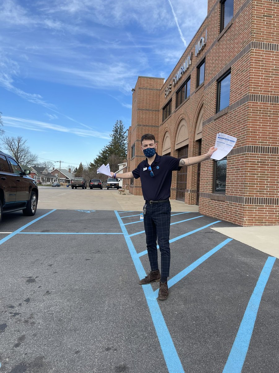JaneiroMatthew's tweet photo. C-Pike going into the weekend with a combined 19 First Net and CRU mtd! Today we’re visiting our local fire departments and had a wonderful conversation with Mrs. Finocchiaro, president of Brandywine 100 Fire Co. Looking forward to our partnership! 
@iamkellsmcc @Mr_Feliciano20 https://t.co/aWN66OvTot