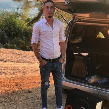 muhendisyenn's tweet image. Yer: Muğlanın Milas ilçesi
23 yaşındaki  Bensu Narlı&apos;yı SERHAT KANTAŞ adlı canlı katletti.
Katilin yüzü sansürlenmez.
Onlar sansürlemeden yayalım.
Zanlı yakalansın.
Seri şekilde duyurun.
Rt yapın. Yakalansın. 
Seri şekilde yayın.
Duyurun arkadaşlar.

#SerhatKantaşTutuklansın