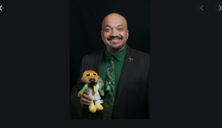 Thank  you <a href="/HankJigs/">Hank Jones</a> for your wisdom and stories. #VisitingFilmmakersSeries vfs.gmu.edu/events/11814 @CVPAatMason <a href="/FilmGMU/">Film at Mason</a> <a href="/GeorgeMasonCHSS/">George Mason CHSS</a> <a href="/GMU_English/">GMU English</a> <a href="/gmusoa/">George Mason University School of Art</a> <a href="/GeorgeMasonU/">George Mason University</a> #GMU #TV #ChungKingExpress #Screenwriting #LA  <a href="/familyreuniontv/">familyreunionwriters</a>  And TY <a href="/DocNix12/">Dr. Michael W. Nickens aka Doc Nix</a>