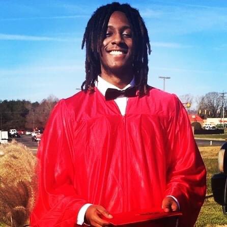 CrosbyScholars's tweet photo. Congratulations to Crosby Scholars #Classof2021 graduate, Akhi Freeman! ๐๐
Akhi will be graduating from Walkertown and attending @ForsythTechCC, where he is already pursuing an IT Help Desk Certification and studying office administration.
#showyourlove #collegebound https://t.co/ToqFHfWbUh