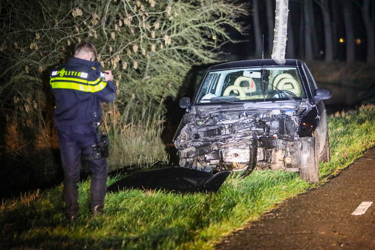 Melding ambulance Middendijk Nijbroek