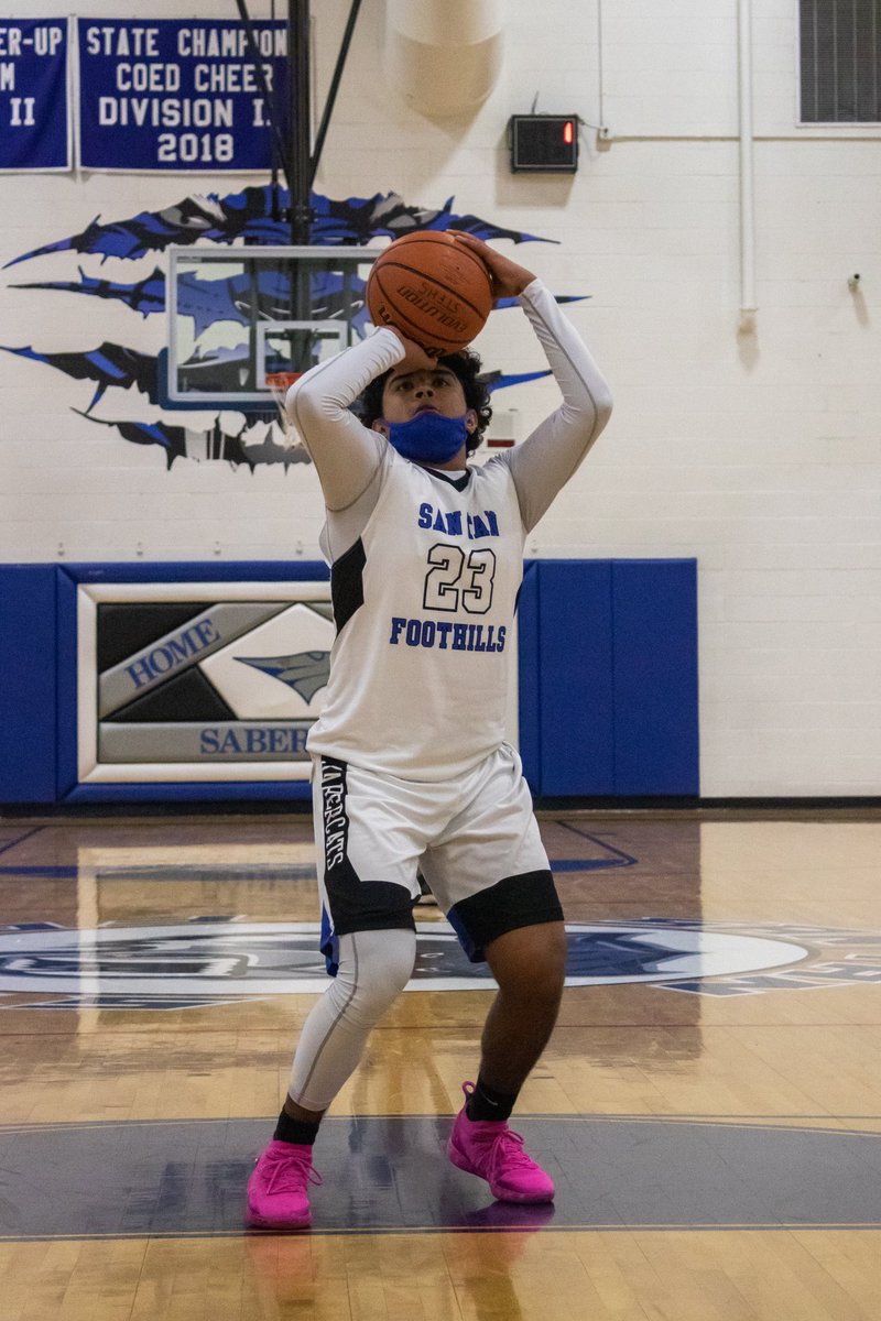 STFHS 🏀 Basketball tweet media