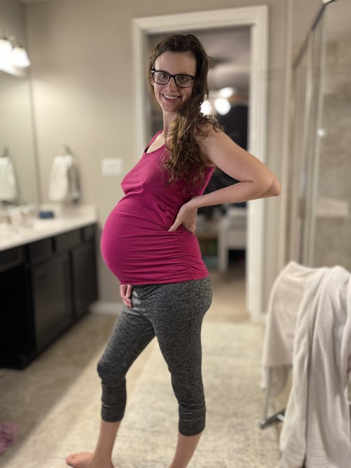 1 pic. Still pregnant! I’ve created so much fun content over the last few weeks. Gotta keep those quads