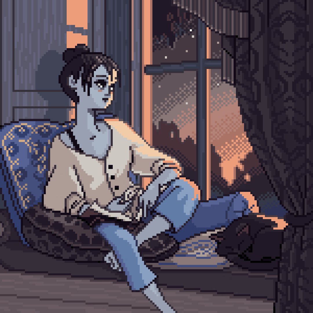 BreeManahanArt's tweet photo. @ricardojuchem Happy #PixelFriday! Here are some of my first pixeling attempts from last year, and my most recent juicy pattern. https://t.co/9ew0KNGqPx