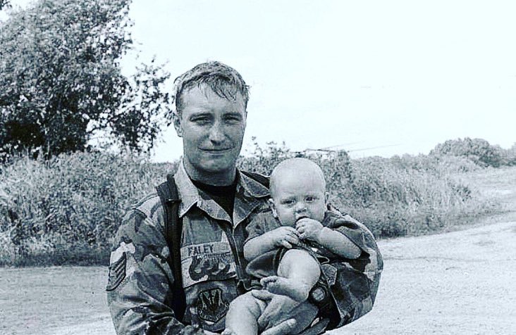op_hawkeye's tweet photo. 3.12.2001 | Staff Sergeant Jason Faley 🇺🇸

#OpHawkeyeRemembers #19ASOS #TACP #supportourSOFcommunity #Operation_Hawkeye

📜 https://t.co/YdDD4CWMUv
📰 https://t.co/TQ3zQYglyi
📰 https://t.co/LCWfA4BCfd
📰 https://t.co/huXPviB8f7
🎥 https://t.co/UNtj9WkCfr https://t.co/PCYj3utAqr