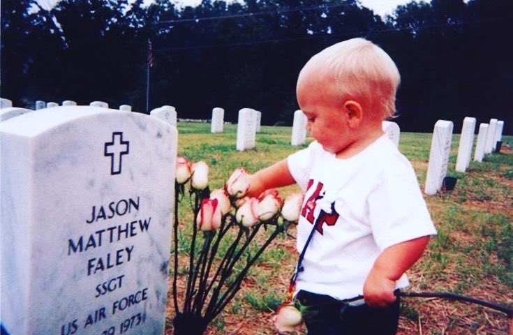 op_hawkeye's tweet photo. 3.12.2001 | Staff Sergeant Jason Faley 🇺🇸

#OpHawkeyeRemembers #19ASOS #TACP #supportourSOFcommunity #Operation_Hawkeye

📜 https://t.co/YdDD4CWMUv
📰 https://t.co/TQ3zQYglyi
📰 https://t.co/LCWfA4BCfd
📰 https://t.co/huXPviB8f7
🎥 https://t.co/UNtj9WkCfr https://t.co/PCYj3utAqr