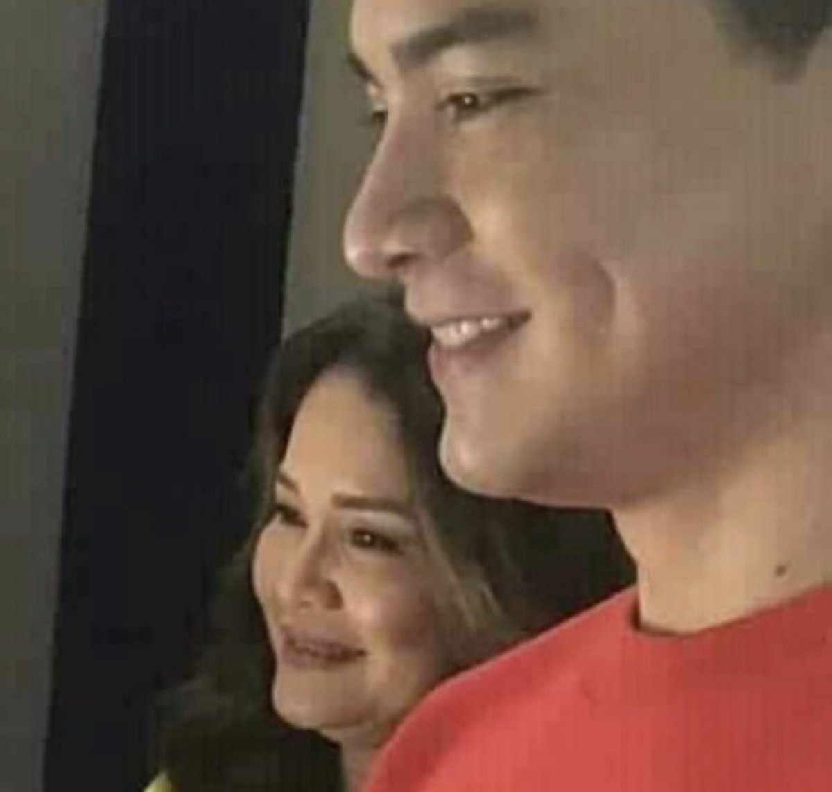 MAICHARDFinish's tweet photo. Eto naman ang mag biyenan 

#TBADNBoycottMZETxAPTShows6 https://t.co/PheqZczTCf