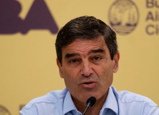 ddhh_c3's tweet photo. Lo dijimos del 1er día de la Pandemia.
@horaciorlarreta nunca estuve al lado de @alferdez ni de @Kicillofok para cuidar la vida.
Y necesitaba crear un monstruo mentiroso y perverso que le hiciera de Ministro de No-SALUD:
Fernán González Bernaldo de Quirós https://t.co/fLPu931ukt
