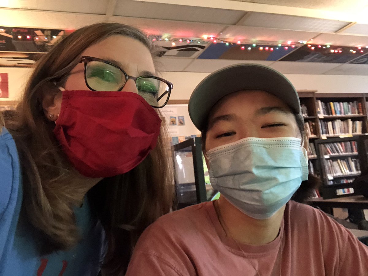 cgatlin7's tweet photo. Y’all! #MustangsSmile !Some of my favorite #OnRamps #Rhetoric seniors! #SKA21 #RISDWeveGotThis #RISDConnects https://t.co/K2eO1FTdnT