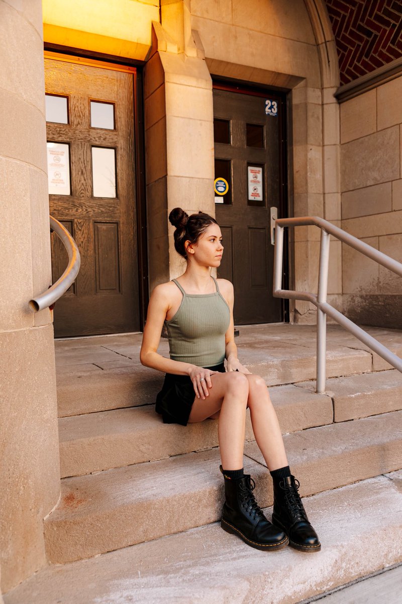 alyviaszy's tweet photo. 💚🖤 https://t.co/hAoSj3hRM7