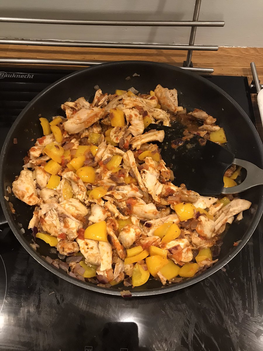 AmyGlencree's tweet photo. @FlavoursUntamed is so fab that we have now used it as:
Pizza sauce
Pasta sauce
On top of baked cod 
And for tonight’s piece-de-resistance...
Enchiladas!!! #yummy https://t.co/bbmpJyZhHk