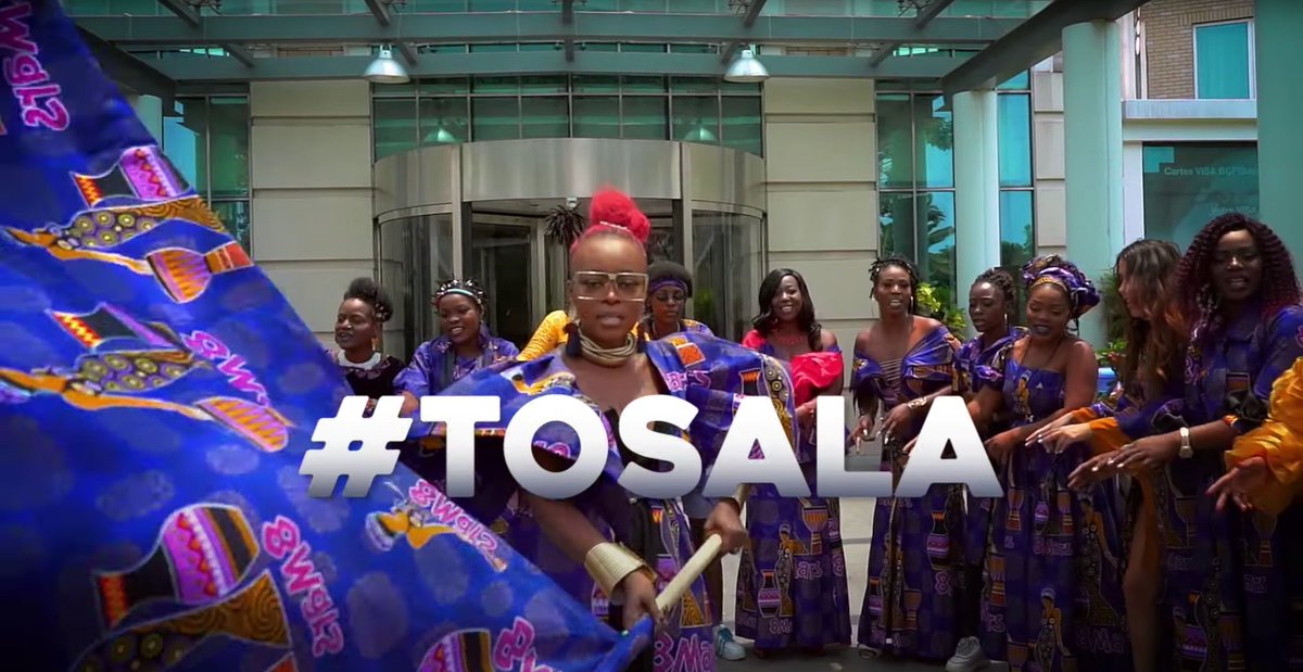 laRadioNova's tweet photo. La slameuse Mariusca Moukengue nous appelle aujourd’hui de Brazzaville, où elle a lancé avec un collectif d'artistes féminines congolaises le mouvement #TOSALA, “Agissons”, pour lutter contre les violences faites aux femmes.
C'est maintenant ▶️ https://t.co/deJuQWVH7p https://t.co/9Q9f2h3zHS