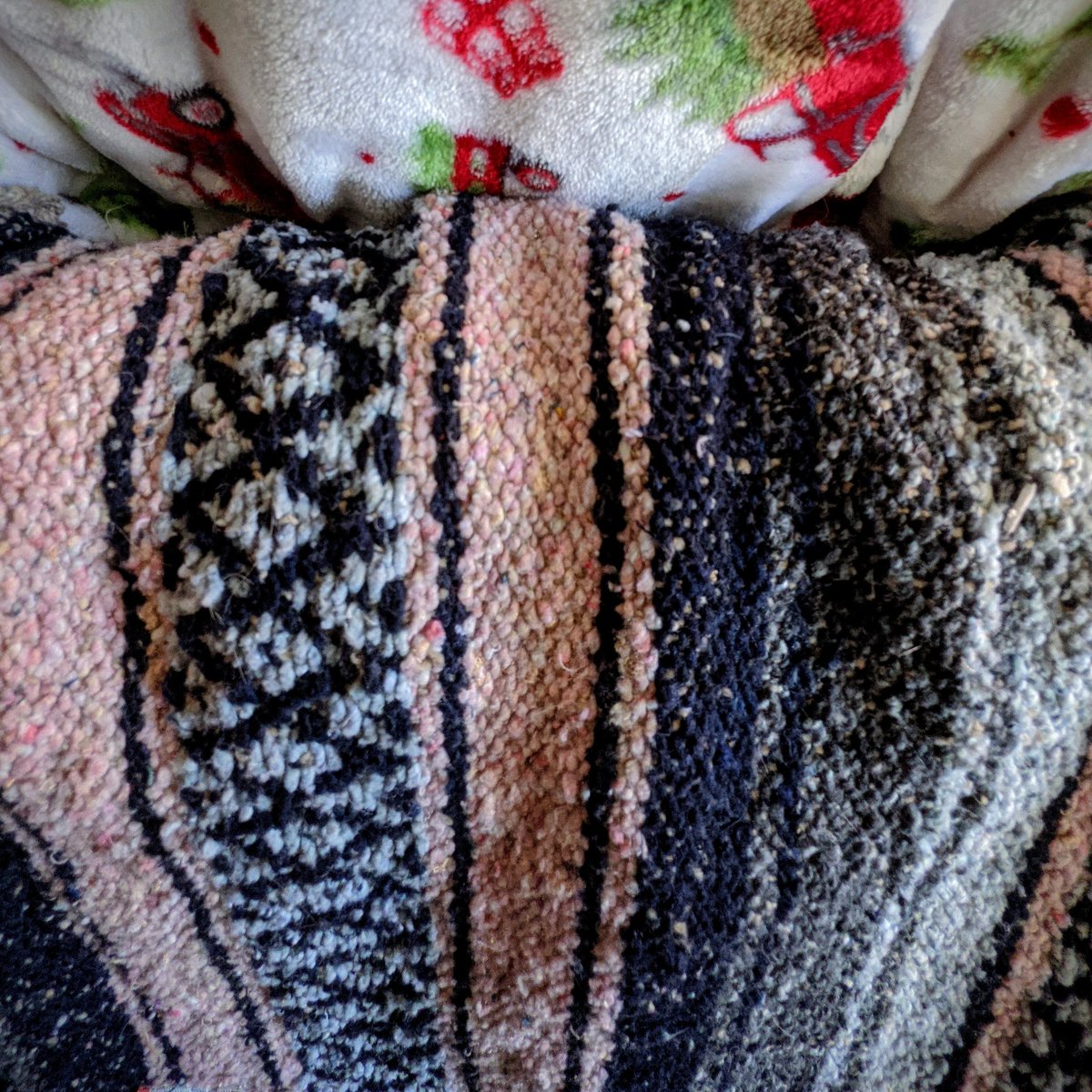On a windy day like today, you might need a couple of these with your favorite person and a movie.

What's your favorite movie on a cold windy day?

📸#Teampixel. #art #movie #toronto <a href="/madebygoogle/">Made by Google</a>