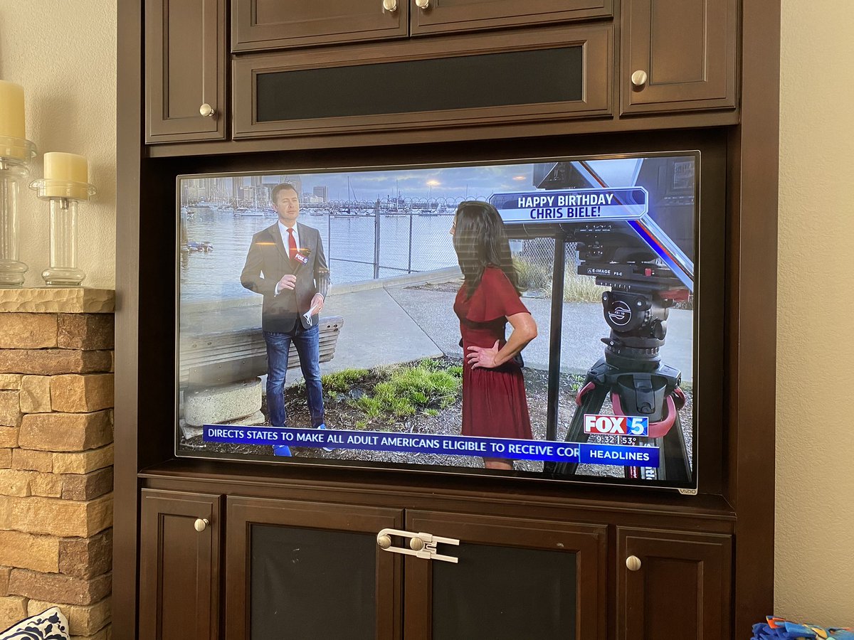 Thank you for the birthday shoutout! <a href="/ChrissyFOX5/">ChrissyFOX5</a> @kellytvnews <a href="/dwdowning619/">Doug Downing</a> <a href="/fox5sandiego/">FOX 5 San Diego</a>