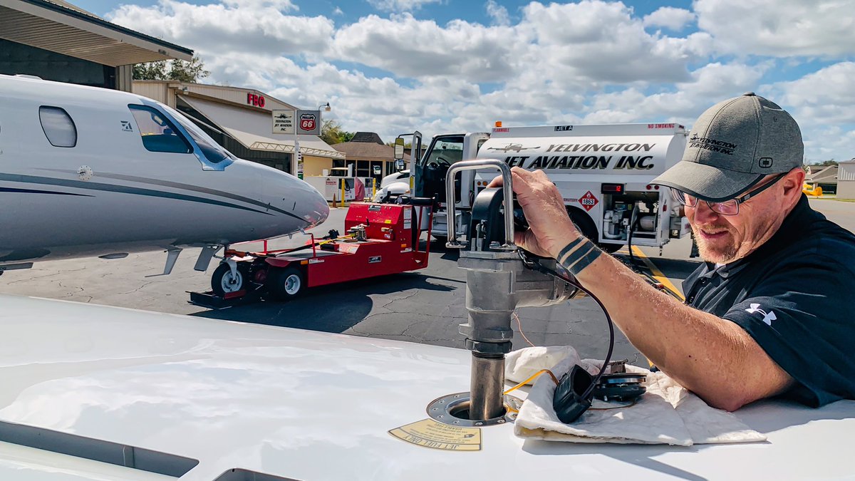 YelvingtonJet's tweet photo. It was a beautiful morning out at #sprucecreekflyin #7fl6. @donaldslarge loves it out there 😁
.
#yelvingtonjetaviation #Jet #Planes #DaytonaBeach #CustomerService #Aviation #kdab #avgeek #avgeeks #FBO #FiveStarService #privateairterminal #corporatejet #jetlife #techstop https://t.co/hdl40ZxUU9