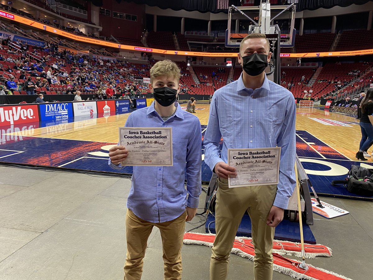 DCGMUSTANGBB's tweet photo. Congratulations to Alex Thomas and Luke Rankin.  DCG well represented on the Academic All- State Team! https://t.co/FyAFY4EWmS