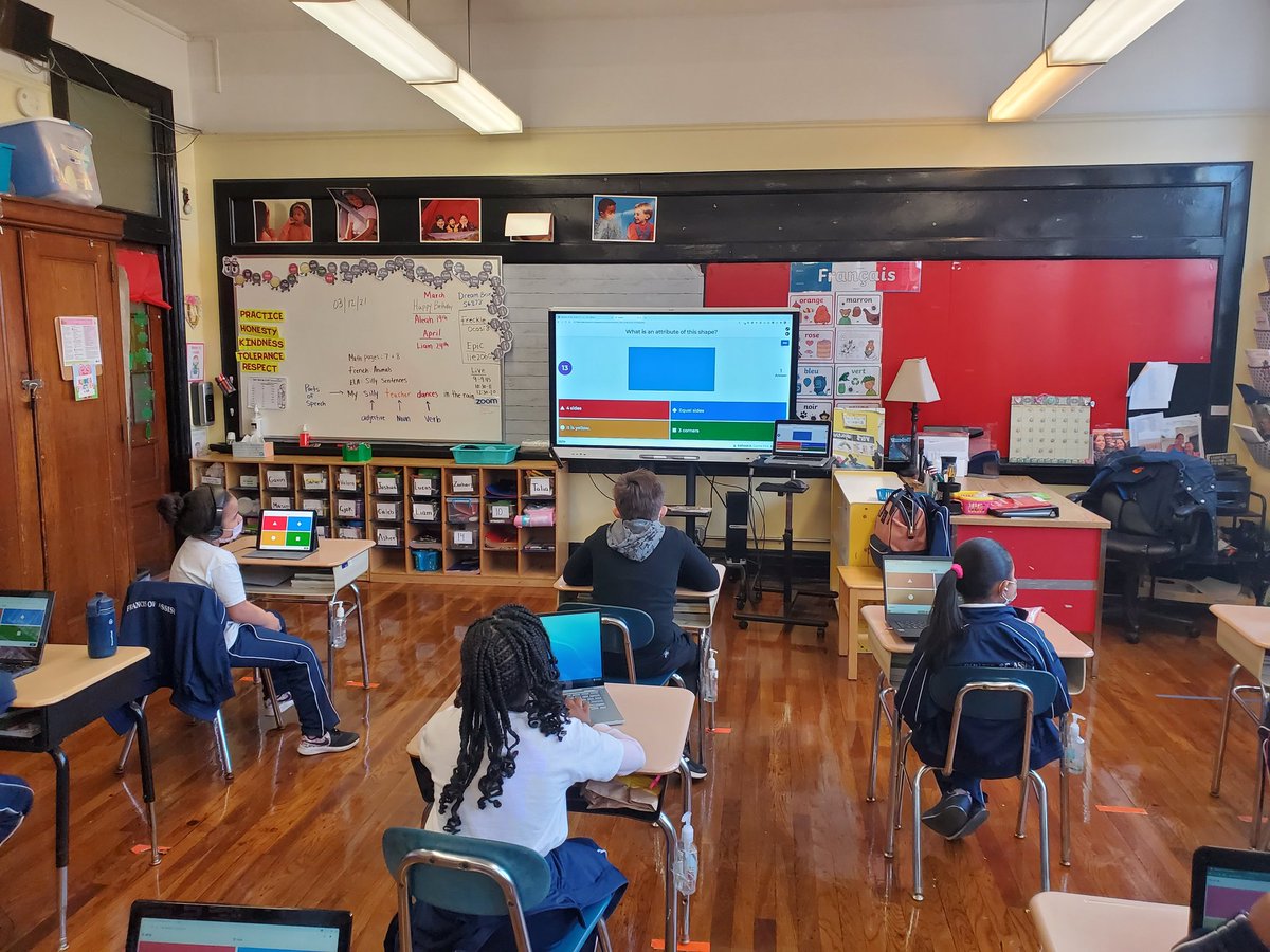 Grade1SFABX's tweet photo. Friday Fun day with Kahoot. https://t.co/XwMSU36dBM