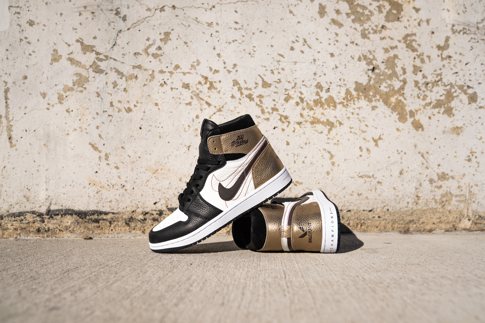 Crimson tint shop 1s outfit