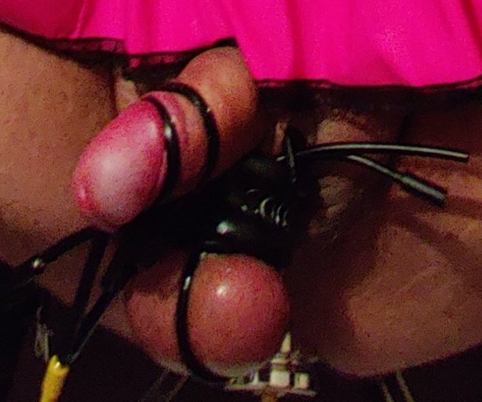 Punish! #CBTplay #electroplay https://t.co/BBseP9hTBv<a href="/tag/cbtplay"class="tags">#CBTplay</a><a href="/tag/electroplay"class="tags">#electroplay</a>