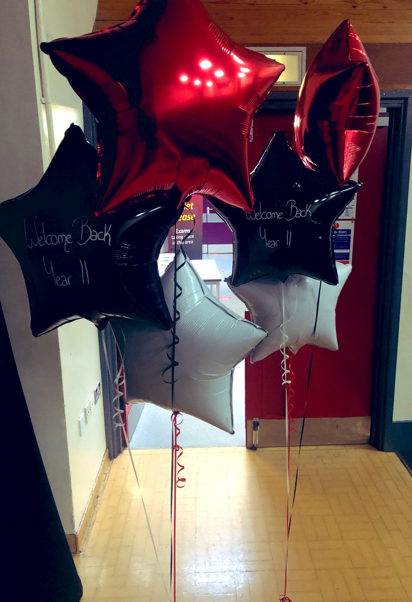MrRuthven1's tweet photo. A huge well done to @TeamMoreton_11 for their first day back. It was lovely to see so many happy faces after such a long time and what a start we have made. Even managed a sweet treat during period 6. #energypush #firstdayback #wegoagain @MoretonSchool https://t.co/uY8SUPZaqV