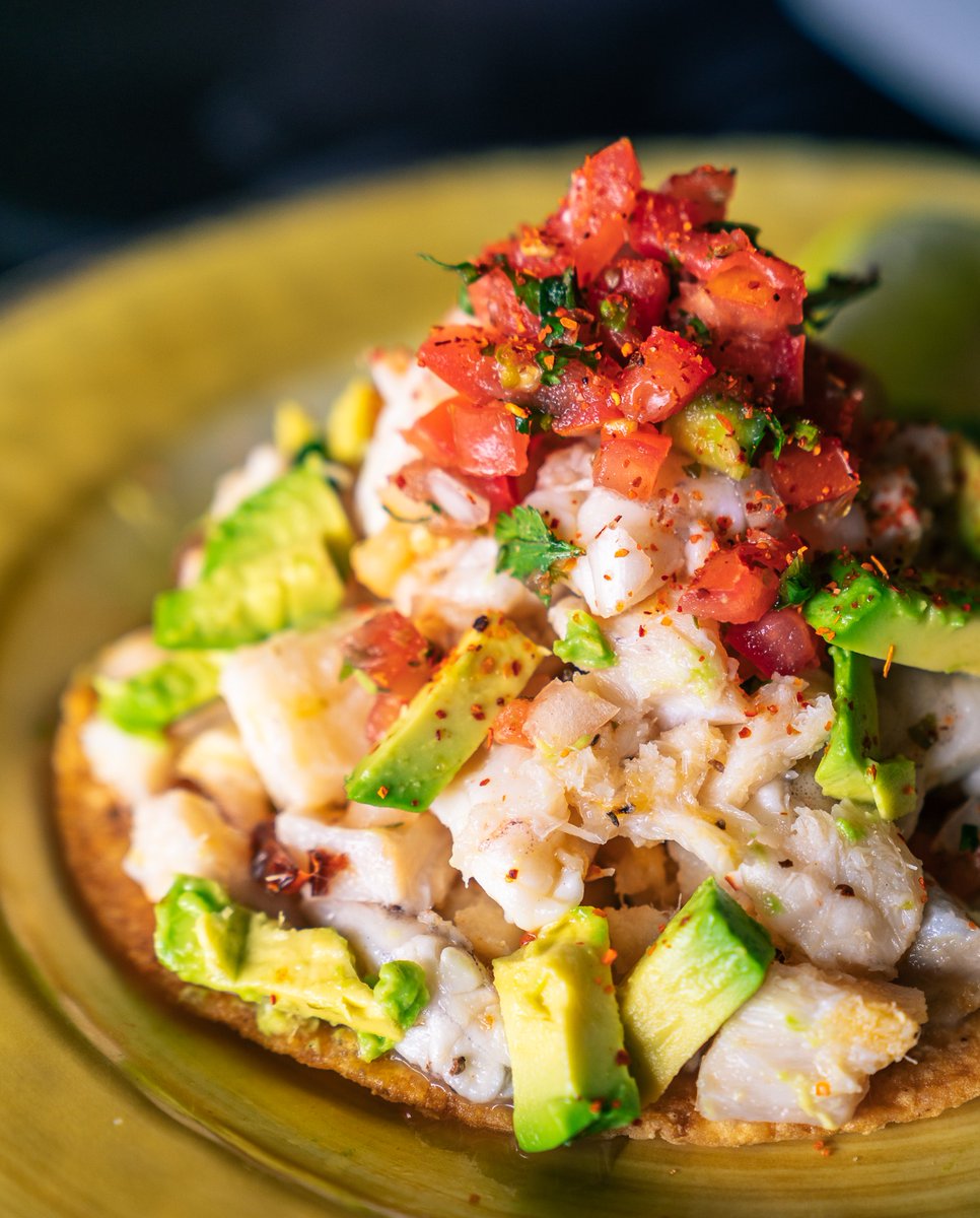 C E V I C H E // T O S T A D A 🤤 Kick off the weekend with some lunch that turns into #HappyHour that turns into "I guess we're partying!" 🔥
.
HH 4pm-7pm: elchingonfw.com/happy-hour
#badassmexican #elchingonfw #fortworth #fortworthtx #ceviche #friday