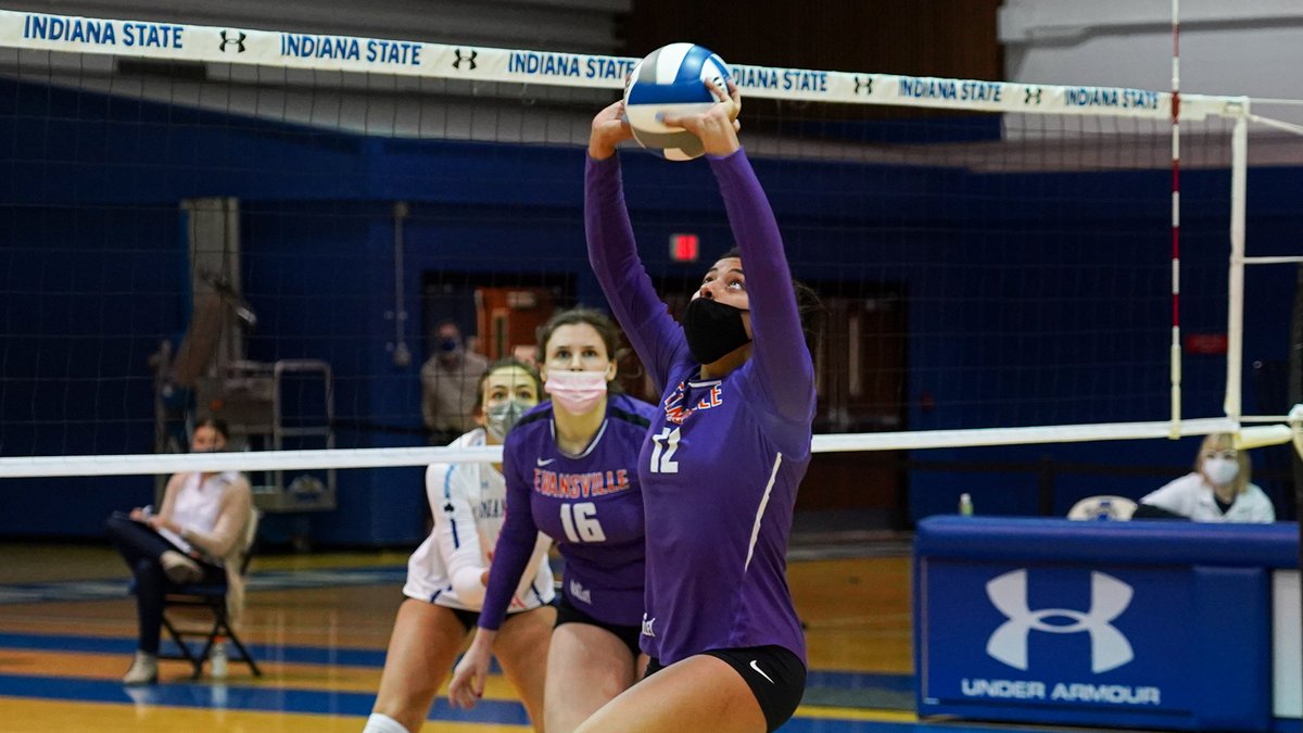 UEAthletics_VB's tweet image. Two of the final three series are at home, beginning this weekend for the Purple Aces.

🔗 bit.ly/38zgg5n
🏐 #ForTheAces