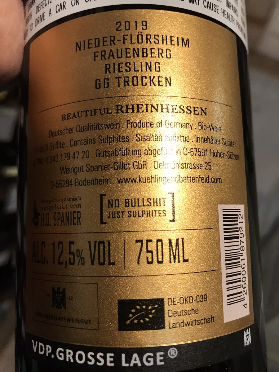 chickybaby007's tweet photo. Looks like the TTB is a bit more cavalier in their labeling regulations. 😆 #nobs #germanwine #mrhitime #battenfeldspanier #gg https://t.co/HRuRKjsUeP