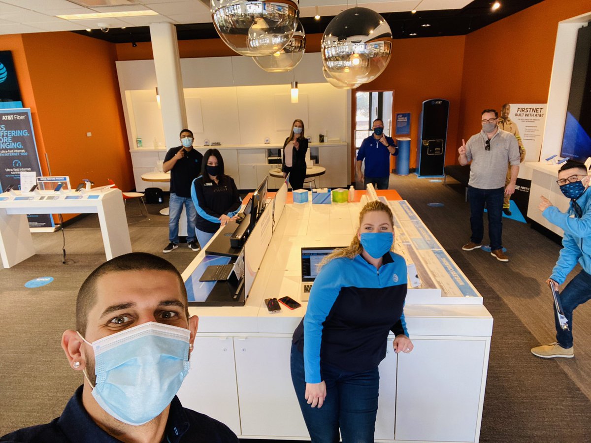 Sam Schilf tweet media