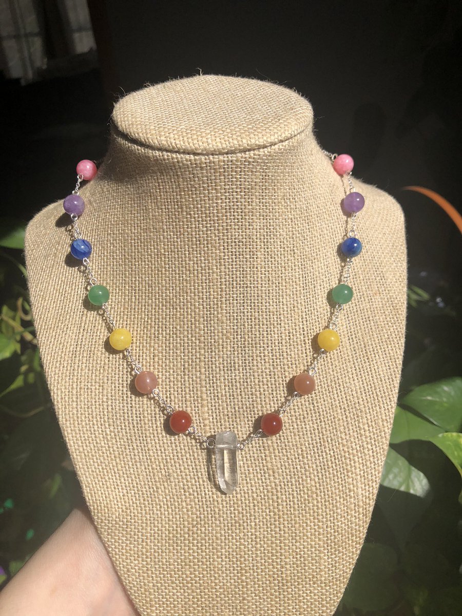 SEnchantedGems's tweet image. I’m in love with this necklace I made today 😍🌈 it’s currently available etsy.com/shop/falloutde…