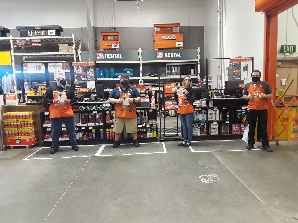 D21/22 DS showing some recognition to the Pro Desk for Building Strong Relationships at 8563!!! Great Job!!! <a href="/KB8563HD/">Kevin</a> <a href="/SamanthaTHD/">Samantha Jackson</a> @ThdBeagley