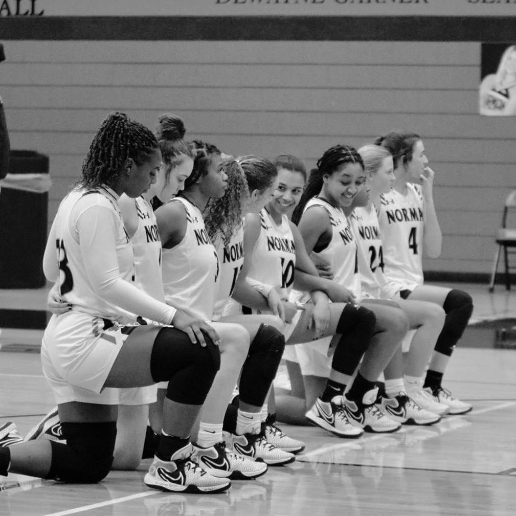 TheTraeYoung's tweet image. These Young Woman are POWERFUL!!! ✊🏽✊🏽✊🏽