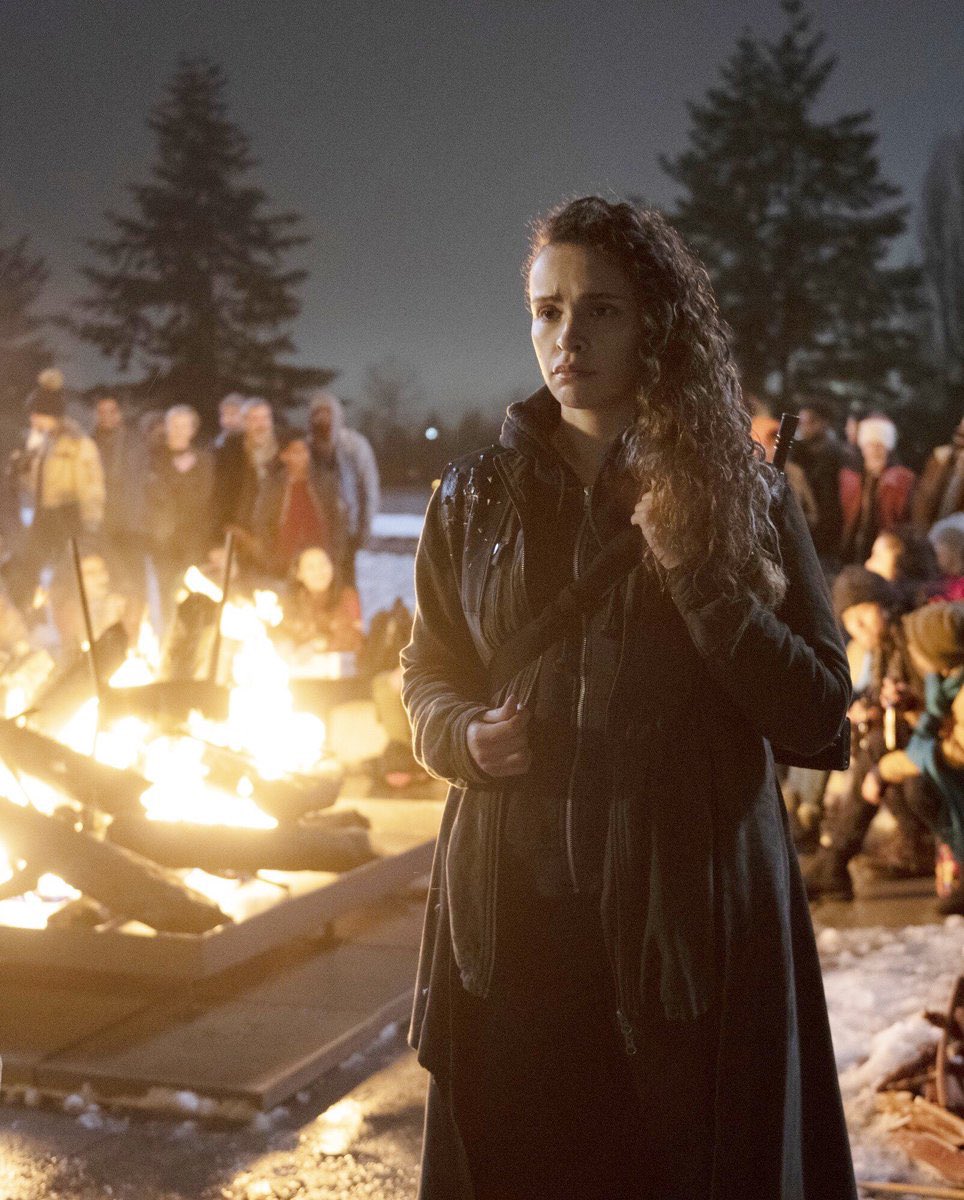 OKS_2132's tweet photo. @TheCWThe100 @Sachin_Sahel @TheCW @hbomax @TheCWThe100 @TheCW @cwthe100 @hbomax @InsideHBOMax @HBO #the100 #WeWantThe100Prequel #Anaconda #CallieCadogan #GraceCadogan #ReeseCadogan #BillCadogan #BekkaPramheda #Becca #BeccaFranko #August #treecrew #the100forever 🖤✨♾ https://t.co/q6QyR5SNXV