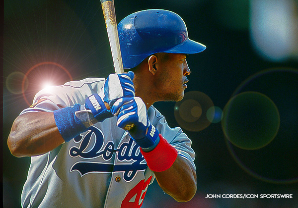 Happy Birthday to 1995 All-Star and NL West champion outfielder Raúl Mondesi: 

Born March 12, 1971! 