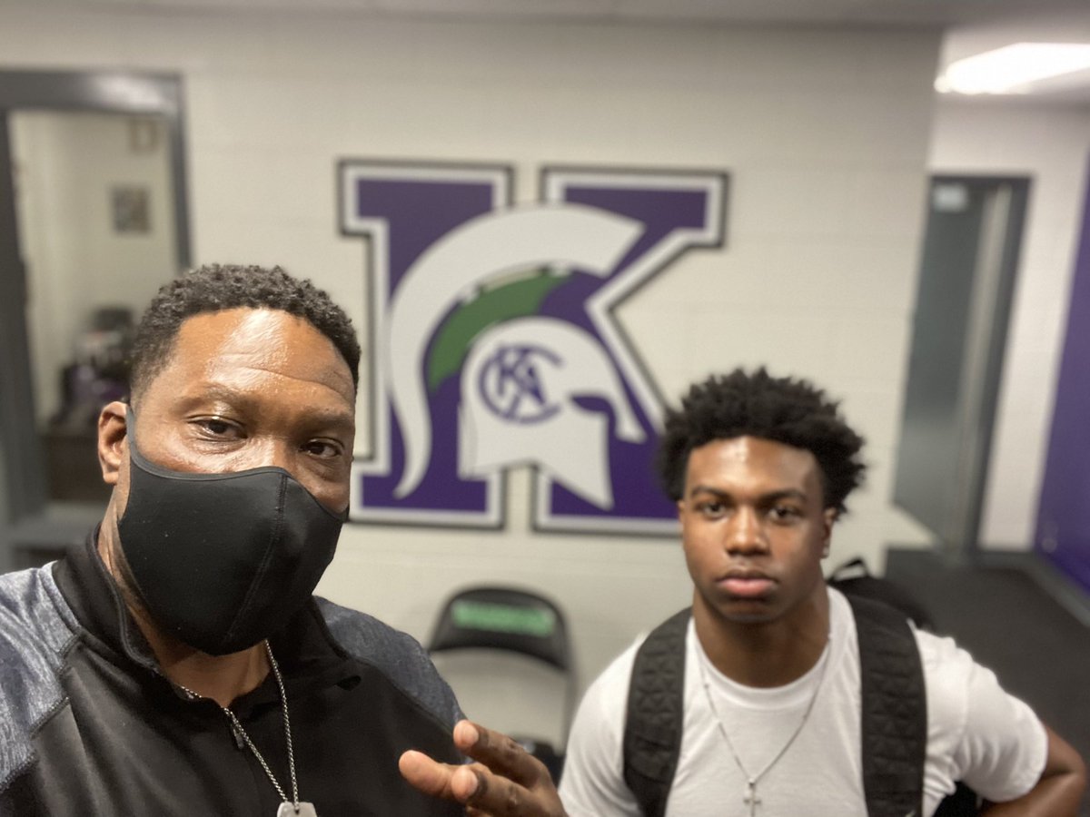 NyereBrown_AD's tweet photo. Let’s end this week off on a great note! It’s always a great day to be a Warrior! Congrats to @TerranceMathis9 KAC Football 2021 DB. We are proud of you and the foundation your class has laid for a bright future! #ProtectTheTribe #RTI #FAMILY @CoachParhamKAC @CoachDaniels89 https://t.co/wQTERs62VL