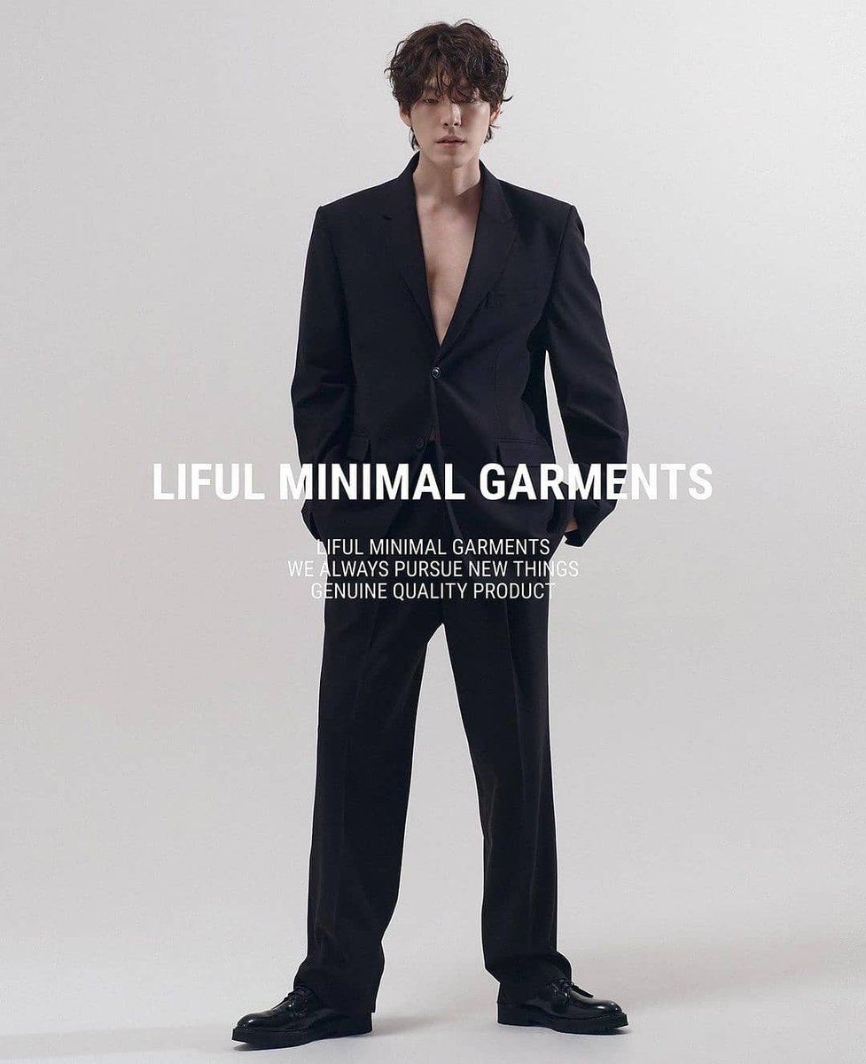 890_716's tweet photo. Reposted from goldstep #lifulminimalgarments
#김우빈 #라이풀 #liful https://t.co/rp4Eh6qLny