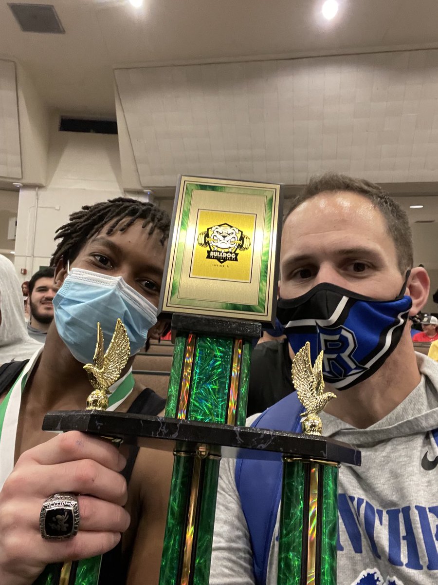 Congrats to AJ Beaufort 154 class 1st place, best bottom 5 bench, best overall bottom 5!