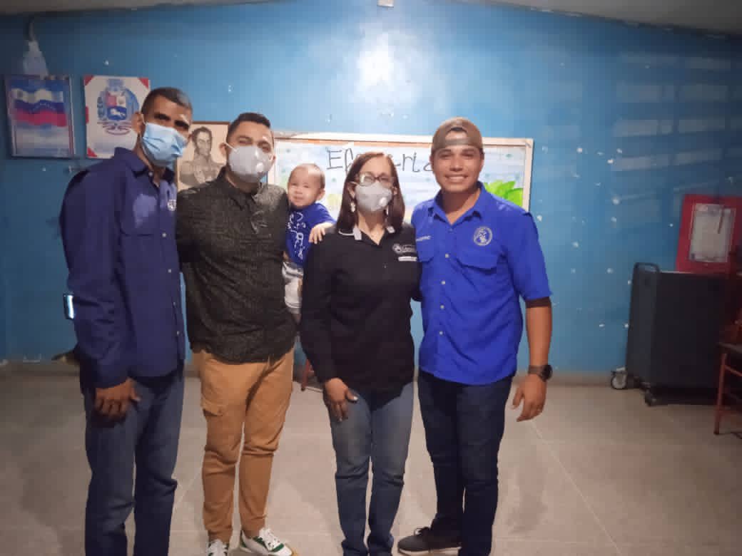 maranathaVE's tweet photo. Hoy #12Mar, se dio inicio a la formación de capitanes responsables de Vamos a Orar, JEF, Transporte y demás áreas de servicio que conforman nuestro Ministerio; estas capacitaciones se desarrollarán en los diferentes municipios del estado Carabobo. https://t.co/deaR8DUCXG