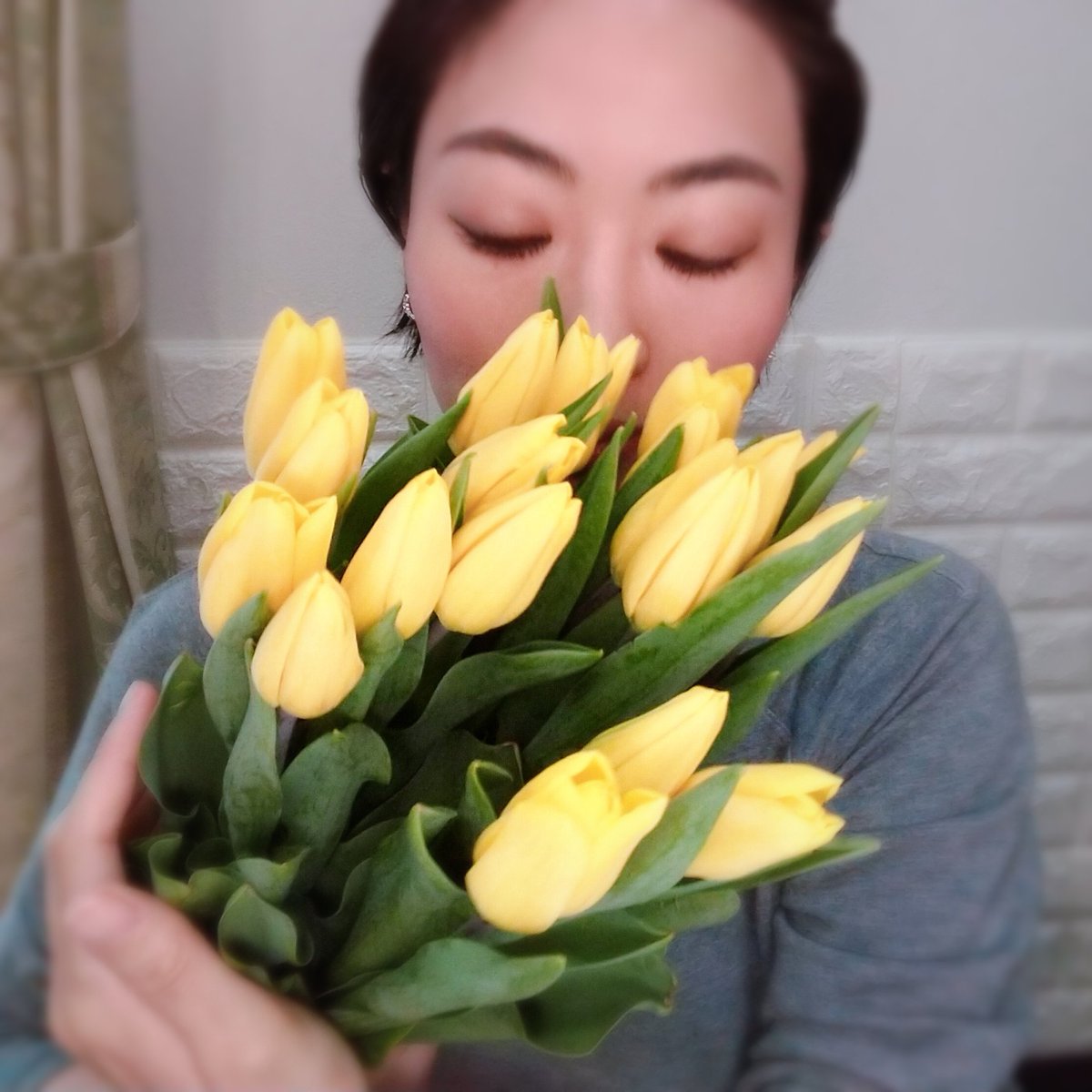 三城円 体内活性ダイエット 食べチョクさんにオーダーしたお花 第2段はチューリップ ビタミンカラーですよん 期間限定 日持ち処理済 新潟の チューリップ 切花 えんじ 白緑各10本 新潟県産 食べチョク 農家 漁師の産直ネット通販 旬 三城円 体内活性ダイエット 食べチョクさんにオーダーしたお花 第2段はチューリップ ビタミンカラーですよん 期間限定 日持ち処理済 新潟の チューリップ 切花 えんじ 白緑各10本 新潟県産 食べチョク 農家 漁師の産直ネット通販 旬