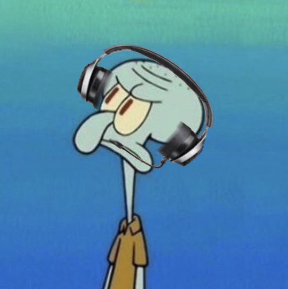 WhatInTheL's tweet photo. When you say some questionable shit on the mic and gotta leave before everyone jumps on yo ass https://t.co/9jrqEXmJB2