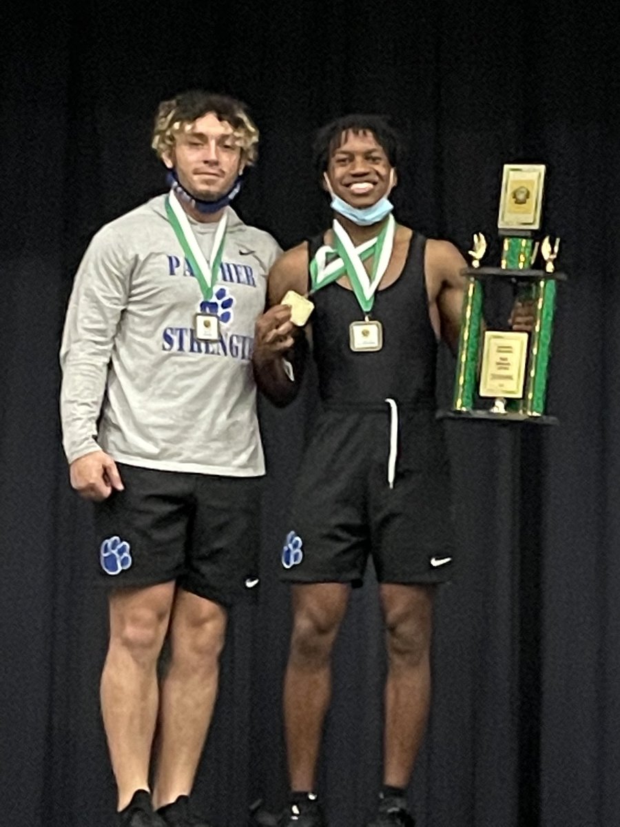 Joe Reed 199 and AJ Beaufort 154 take first at bulldog invitational.